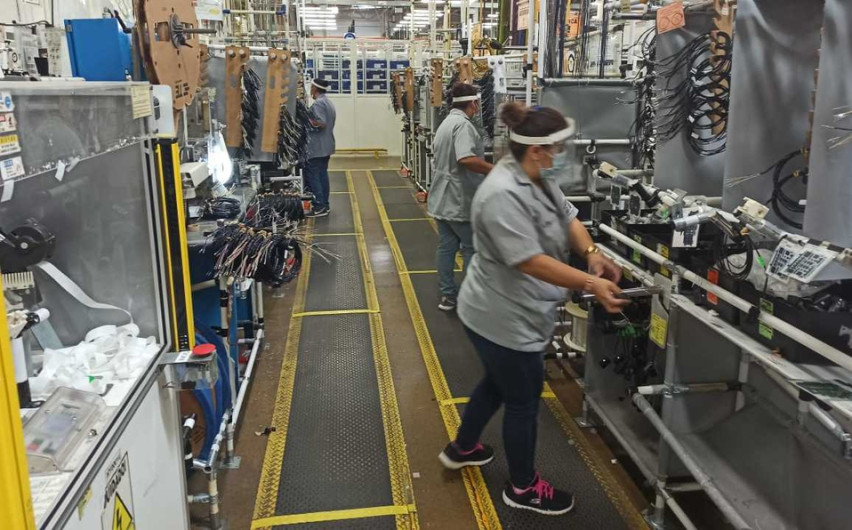 Operan maquiladoras de Nuevo Laredo al 90%, por daños de tormenta