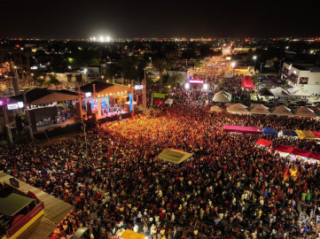 Vibran más 60 mil ciudadanos con el NLD Fest; celebran junto a alcaldesa Carmen Lilia Canturosas 177 aniversario de la ciudad  