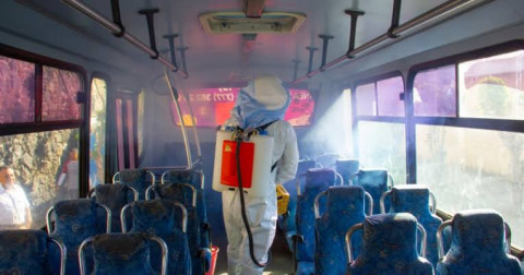 Transportes públicos agilizan esfuerzos de sanitización en sus unidades