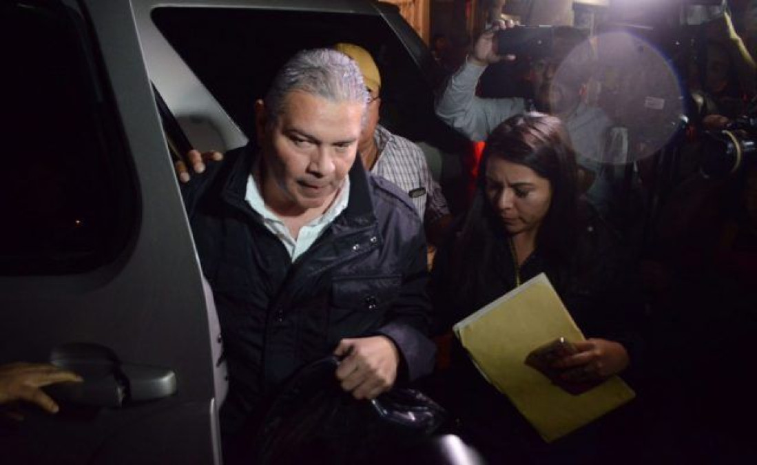 Dictan prisión preventiva de un año a exsecretario de Finanzas de Javier Duarte