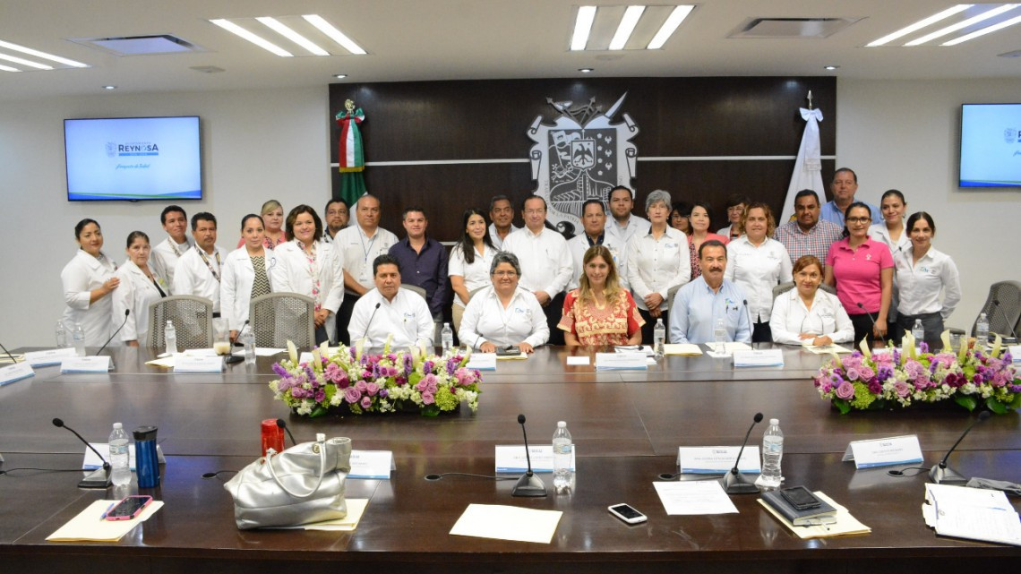 Buscan combatir enfermedades del dengue, zika y chikungunya