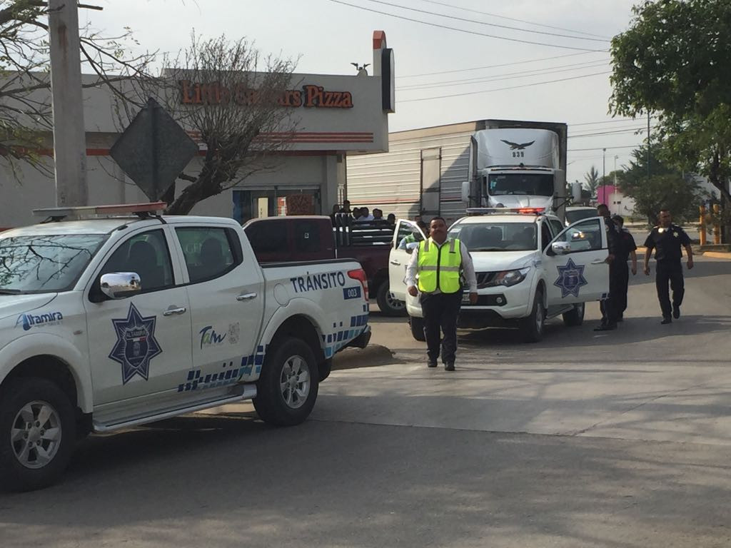 Sorprenden a tránsitos en posibles actos de corrupción