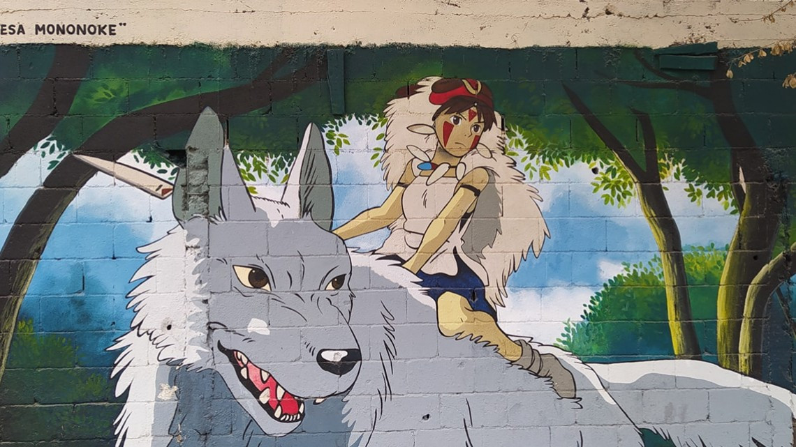 San Nicolás es pintado con imágenes de Studio Ghibli