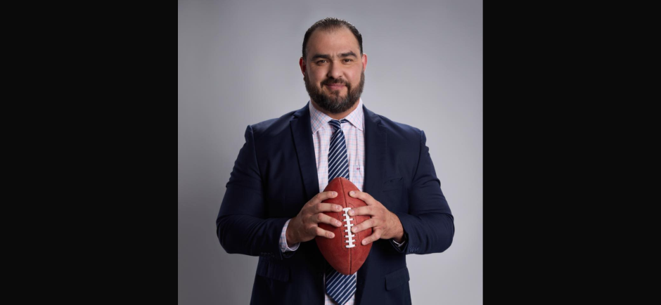 Invita Gobierno Municipal a Clínica de futbol americano con exjugador de la NFL en Nuevo Laredo