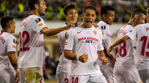 Gol de ‘Chicharito’ en la goleada del Sevilla sobre el Qarabag 