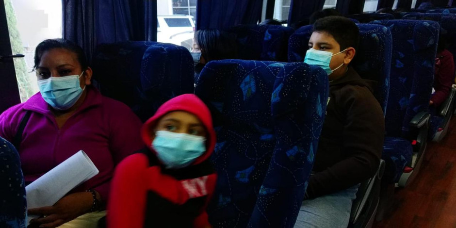 Cruzarán ahora 600 menores mexicanos a Estados Unidos para vacuna anticovid