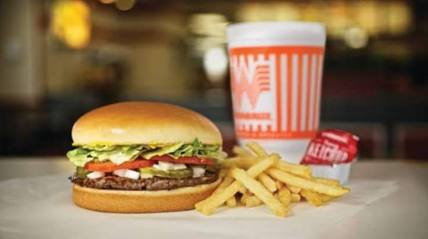 Whataburger con planes de abrir franquicias en Tamaulipas y Nuevo León