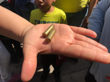 Descubren a menor con arma de fuego