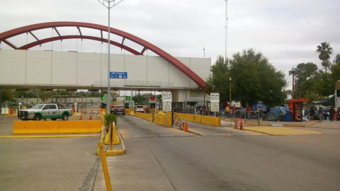 En los próximos días se va a encapsular a los migrantes del puente nuevo: Mario López