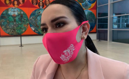 Nuevos impuestos en aduanas provocan largas filas en el Puente 3 de Nuevo Laredo 