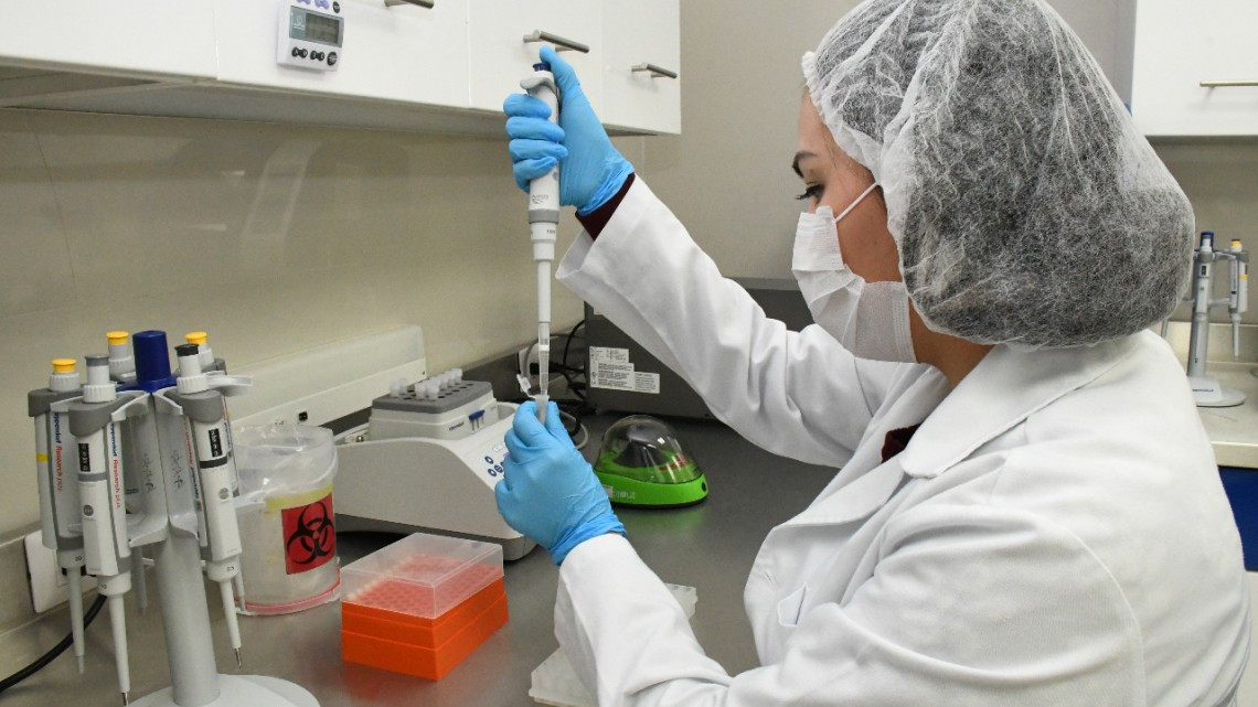 La FGJ donará equipos de procesamiento de muestras biológicas