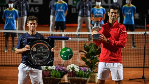 Djokovic y Halep conquistan el Torneo de Roma