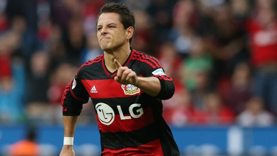 DT del Bayer admite que extraña olfato goleador de Chicharito