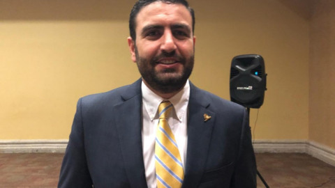 Empresarios vigilan los pasos de Mario López 