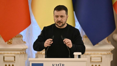 Zelenski advierte de que sin ayuda de EU, Ucrania no logrará avances contra Rusia