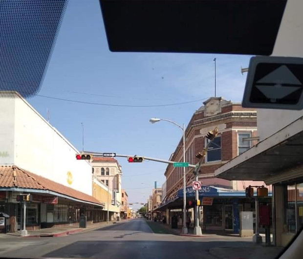 Inician cuarentena en Laredo, Tx