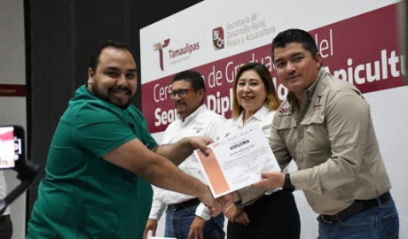 Concluye con éxito segundo Diplomado en Apicultura