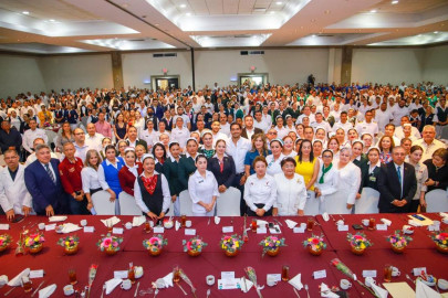  Festejan a más de mil 500 enfermeras de Reynosa.  
