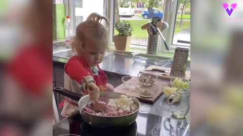 El bebé cocinero que se ha hecho viral en redes sociales