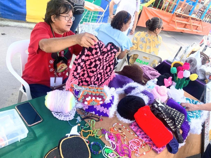 Realiza Sistema DIF Reynosa Bazar Navideño 