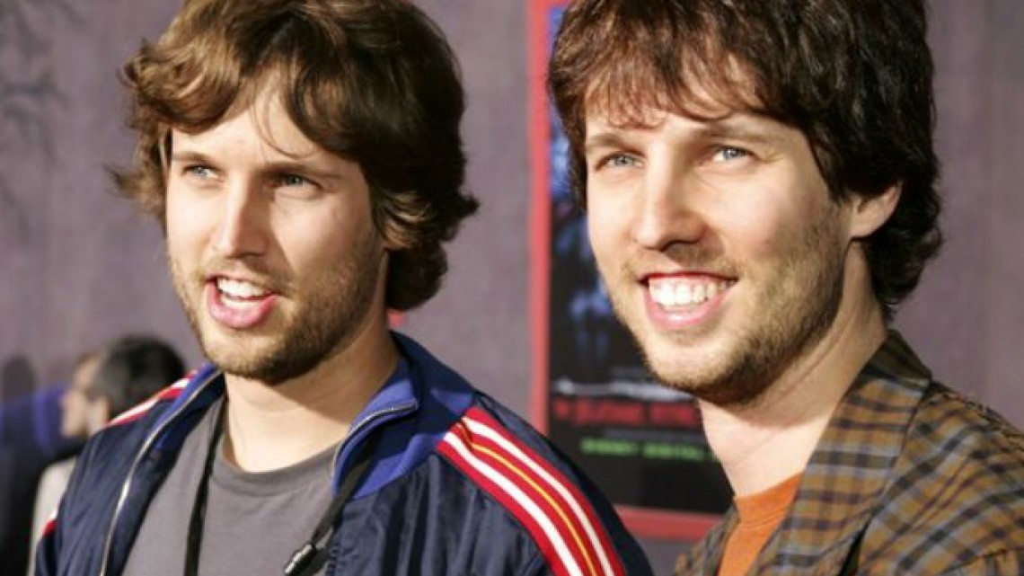 Celebridades que tienen hermanos mellizos