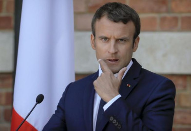 Macron visitará territorios franceses afectados por huracán Irma
