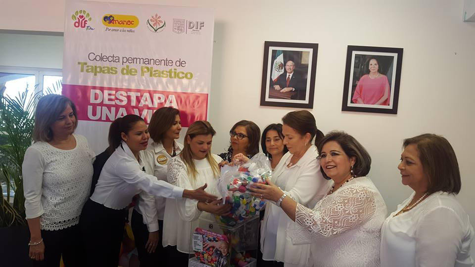 DIF realiza depósito simbólico de tapas