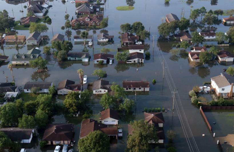 EU pierde 33 mil empleos por huracanes en septiembre