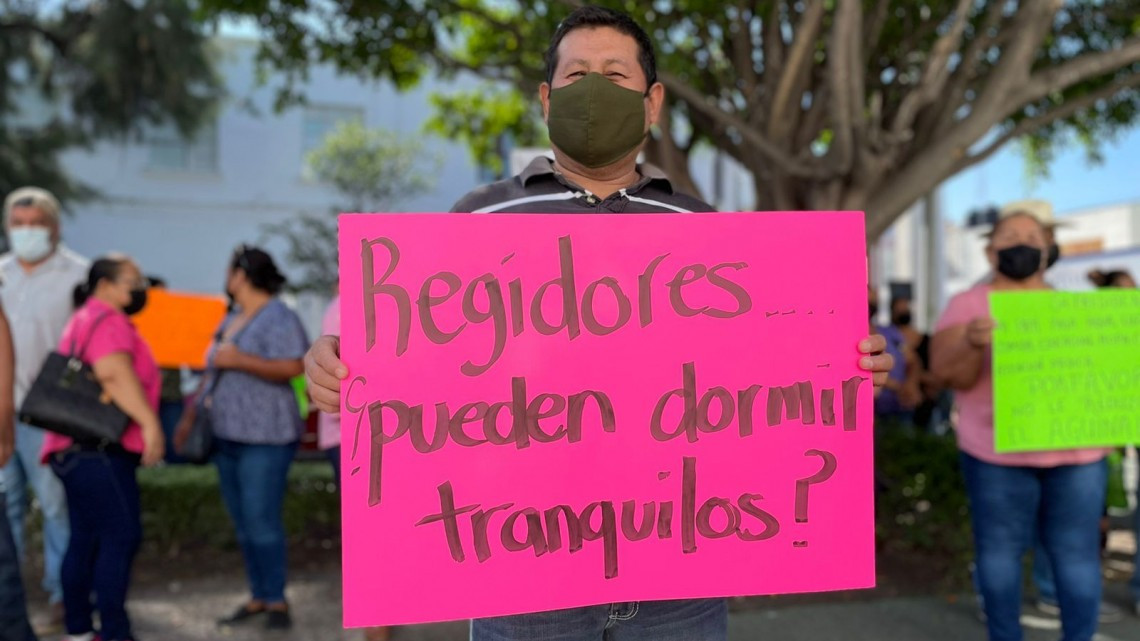 Acusa sindicato a municipio de desviar dinero de aguinaldo para pagos de funcionarios de primer nivel 