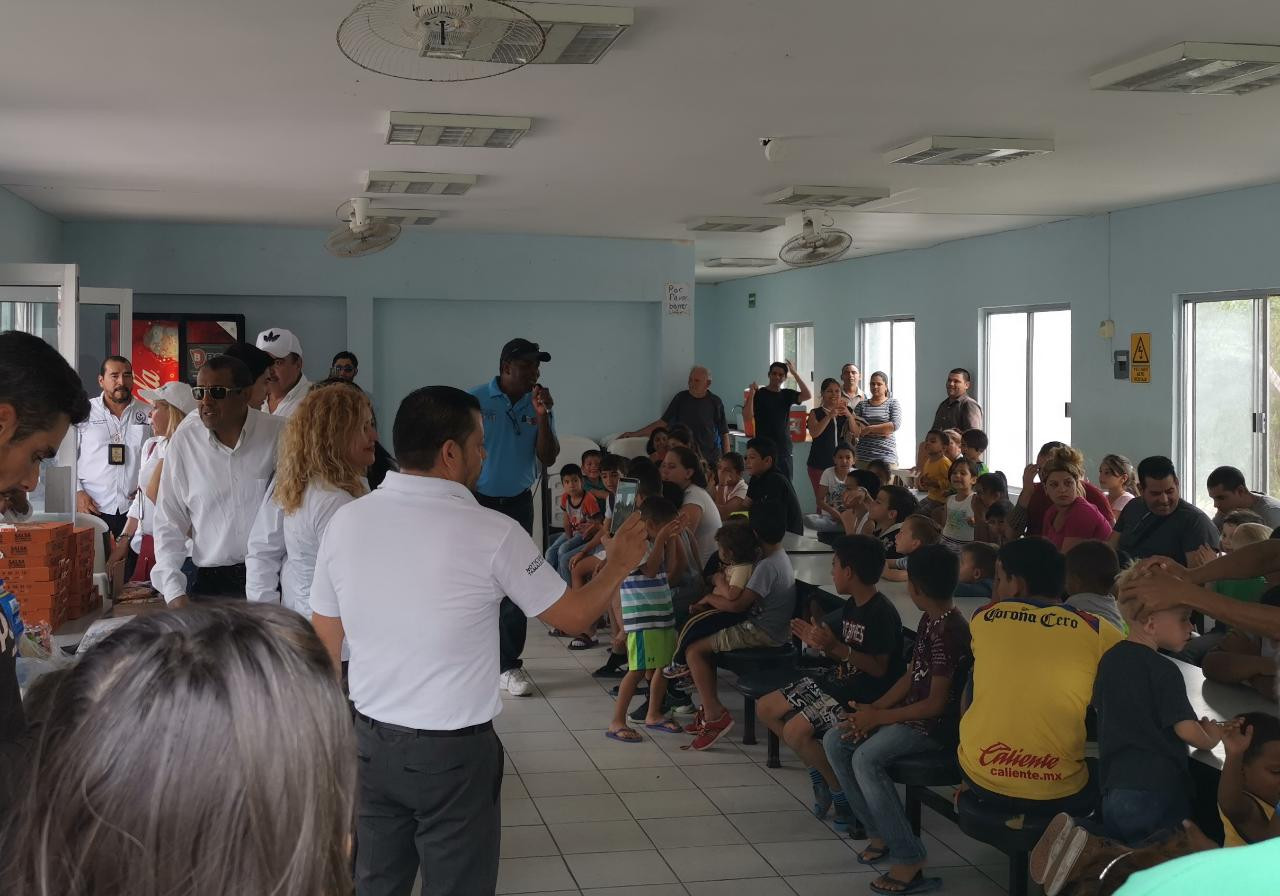 Festejan a pequeños migrantes