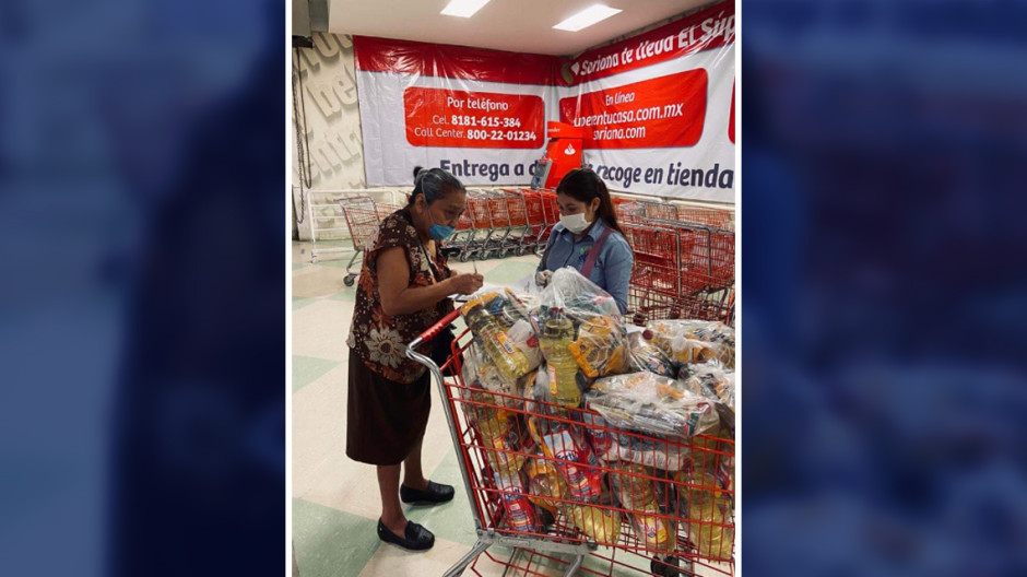 Entregan más apoyos a abuelitos empacadores