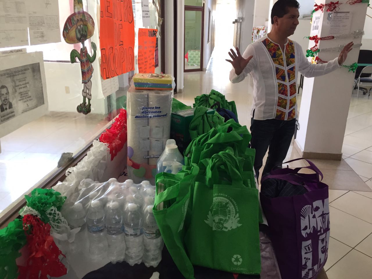 Apertura UNT Tampico centro de acopio para Oaxaca y Veracruz