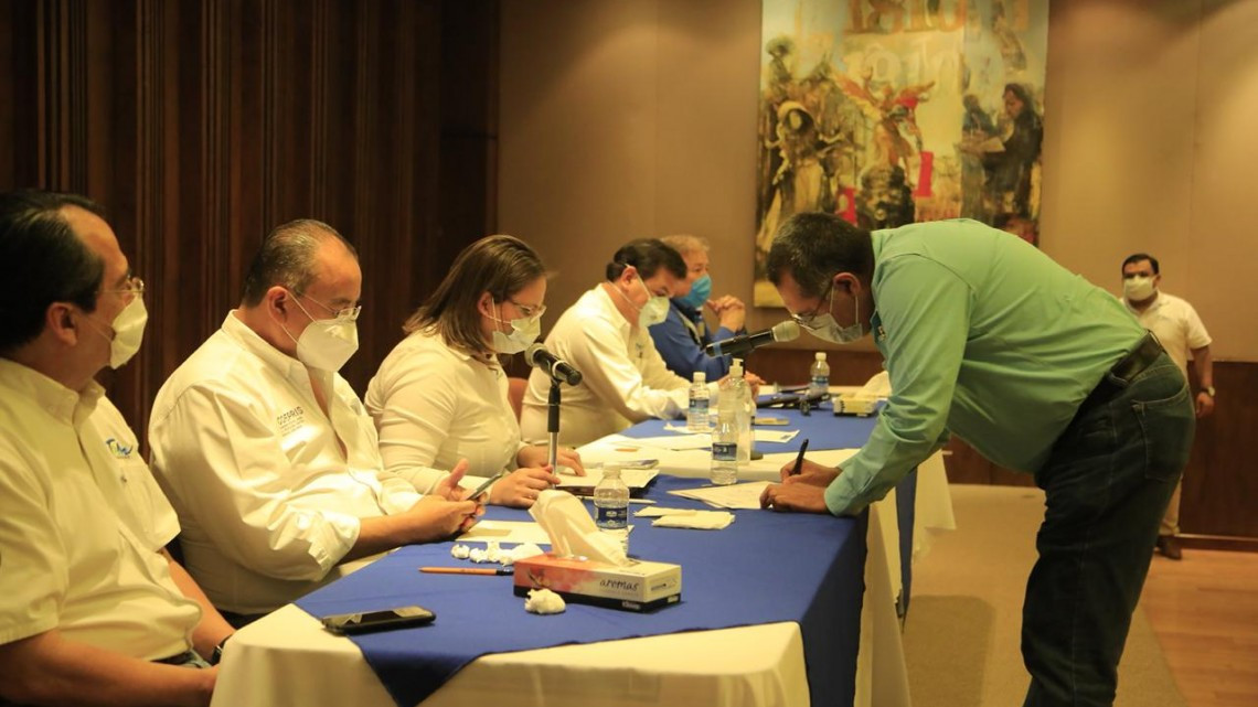 Acuerdan Gobierno del Estado y Funerarias, tratamiento de cadáveres COVID-19