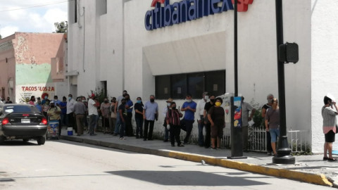 Sigue bancos sin medidas de seguridad de salud y la COEPRIS brilla por su ausencia