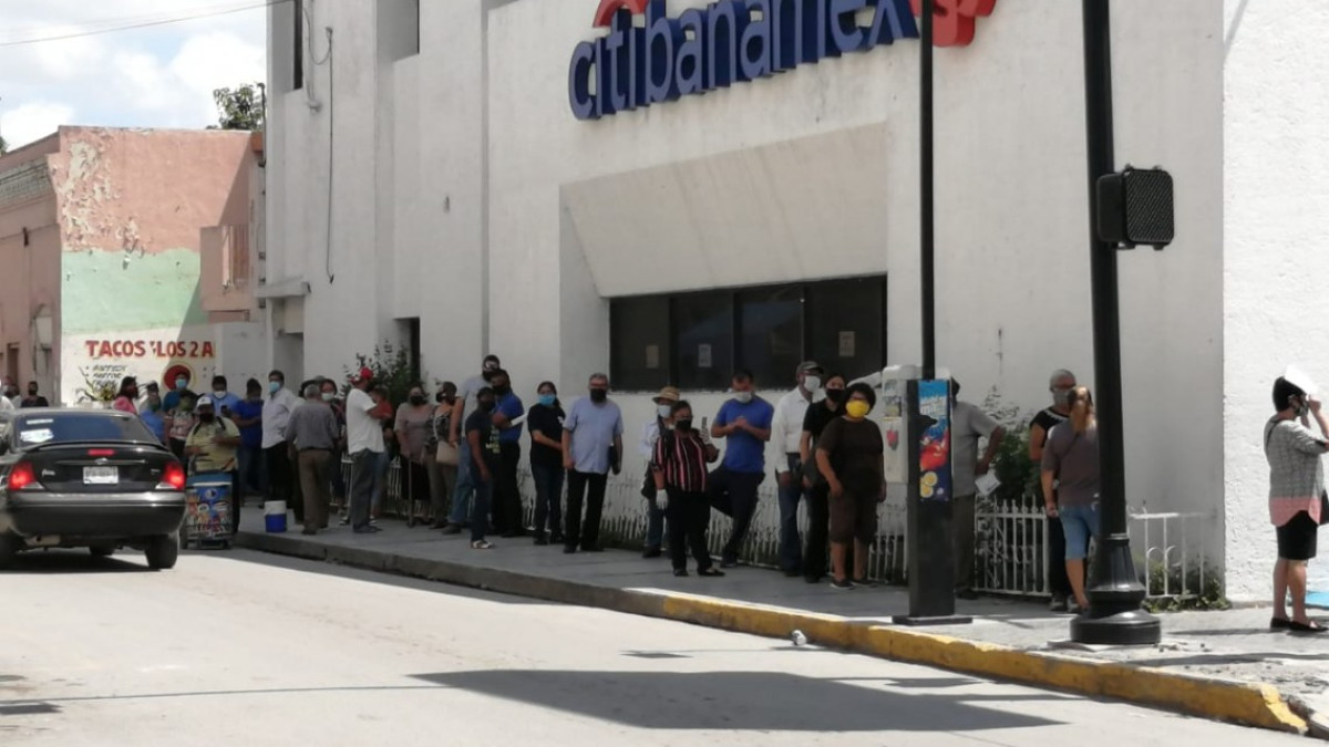 Sigue bancos sin medidas de seguridad de salud y la COEPRIS brilla por su ausencia