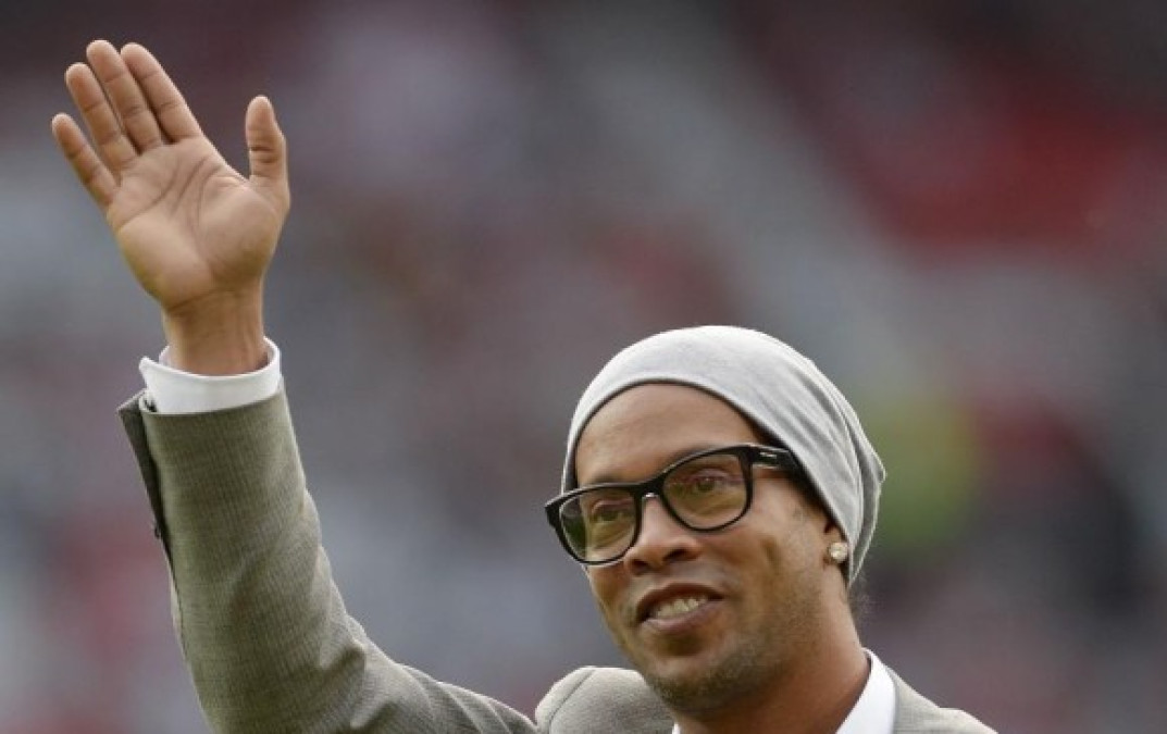 De las canchas a la política, Ronaldinho quiere un cargo público