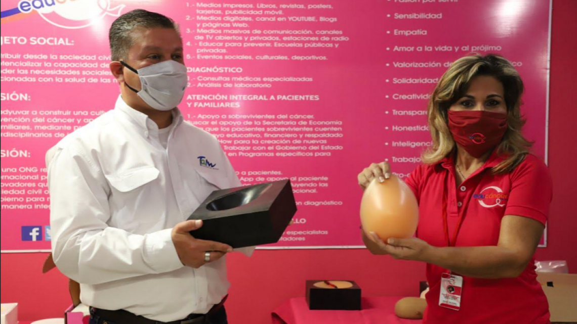 SEBIEN y Educancer OM A.C entregan prótesis de mama