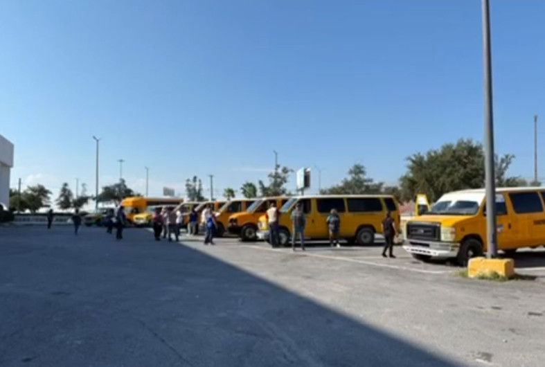 Inicia regularización de transporte escolar