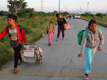 Prevé Estados Unidos que en abril aumente la llegada de niños migrantes