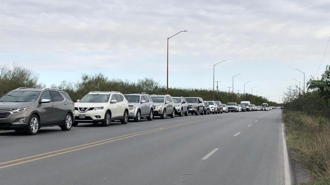 Festejos de Noche Vieja provocan largas filas en Puentes Internacionales