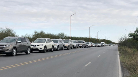 Festejos de Noche Vieja provocan largas filas en Puentes Internacionales
