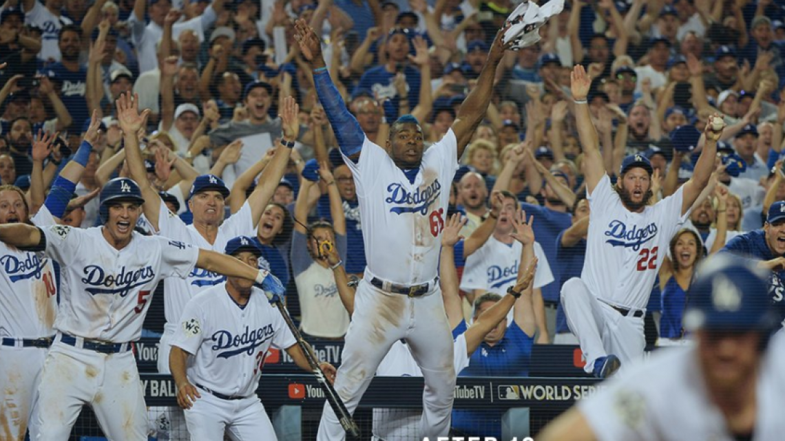 Astros vencen a Dodgers y empatan la Serie Mundial 