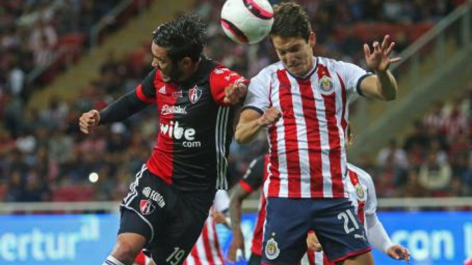 Chivas vence 1-0 al Atlas