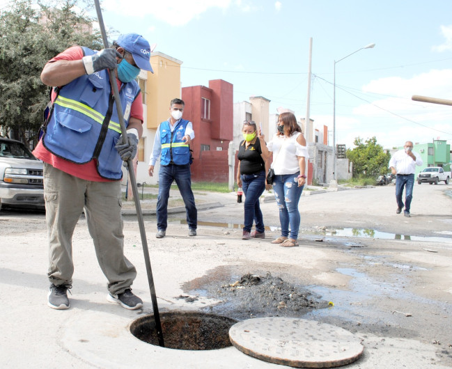Da COMAPA prioridad a red de drenaje sanitario