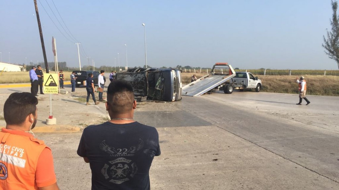 Fatídico choque deja una veintena de lesionados y una joven fallecida