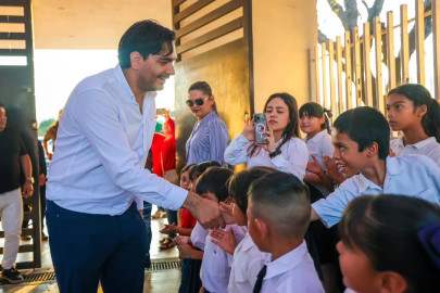 Lleva Carlos Peña Ortiz más Becas Municipales a sectores vulnerables