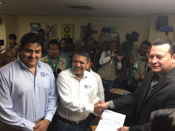 Entrega PAN Plataforma Electoral al IETAM