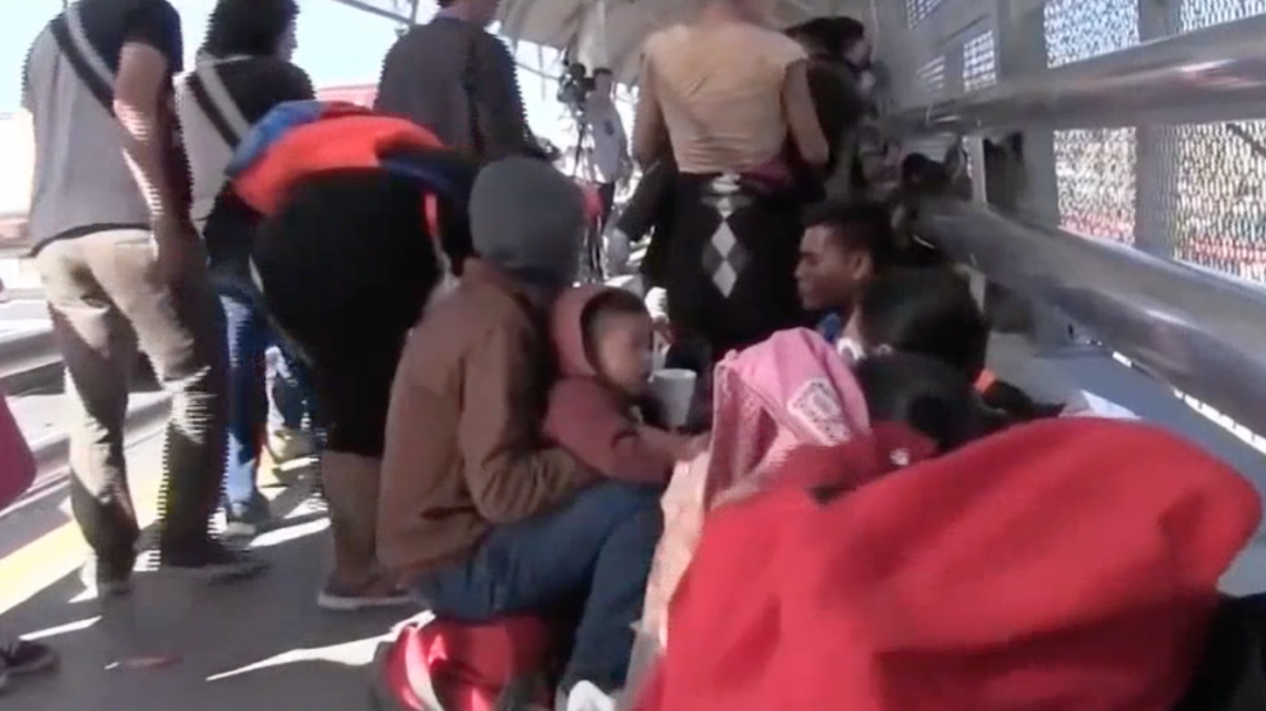 Angry Tías y Abuelas RGV buscan voluntarios 