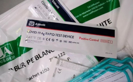 Aprueba FDA primer test de detección de COVID-19 de venta libre