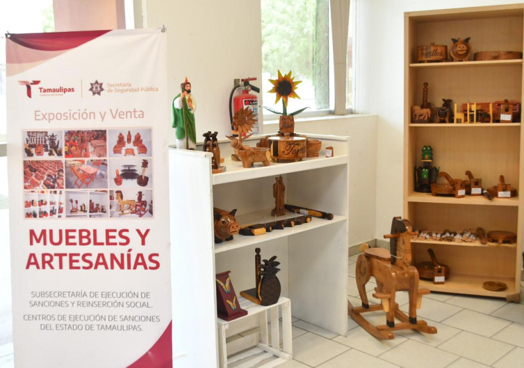 Realiza SSPT exposición itinerante de artesanías hechas en CEDES